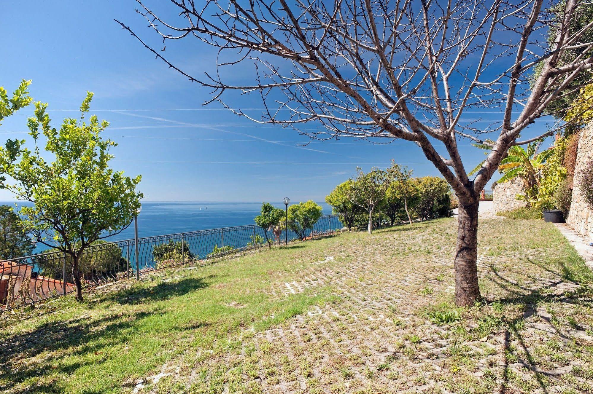 Le Terrazze Appartamenti Vacanze Sanremo Dış mekan fotoğraf